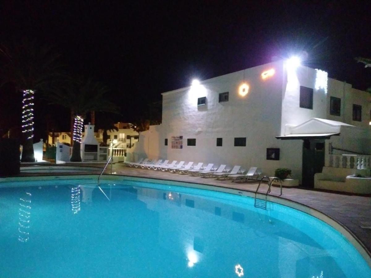 Casa Anna. Pool And Next To The Beach Puerto del Carmen  Eksteriør billede